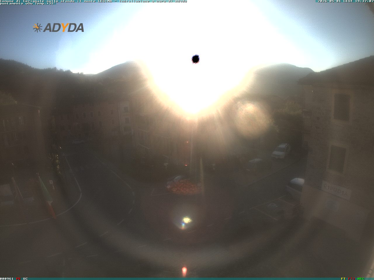 immagine della webcam nei dintorni di Cabella Ligure: webcam Cerignale