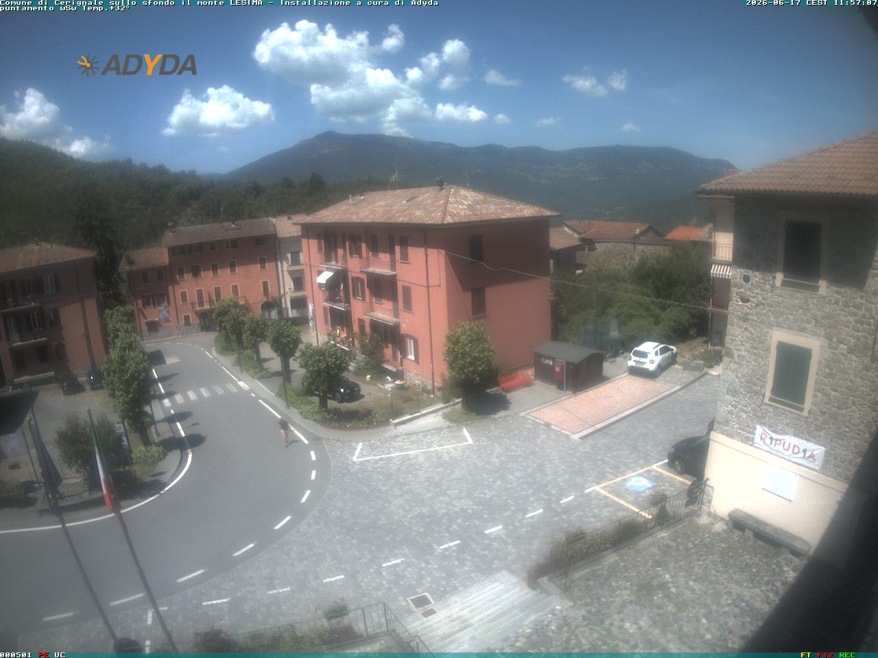 immagine della webcam nei dintorni di Santo Stefano d'Aveto: webcam Cerignale