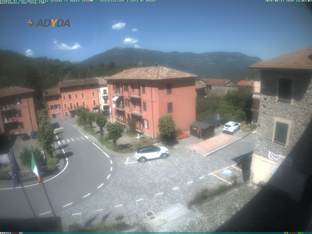 immagine della webcam nei dintorni di Carrega Ligure: webcam Cerignale