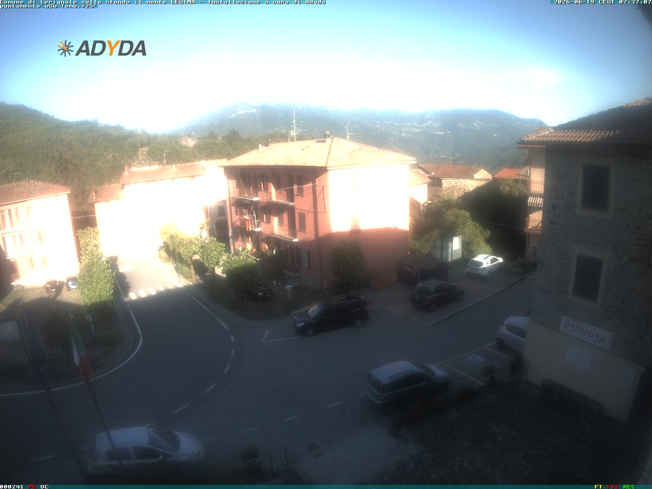 immagine della webcam nei dintorni di Santo Stefano d'Aveto: webcam Cerignale